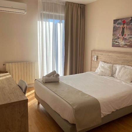 Hotel Pyrene Foix Exteriér fotografie