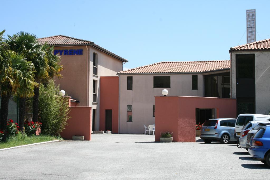 Hotel Pyrene Foix Exteriér fotografie