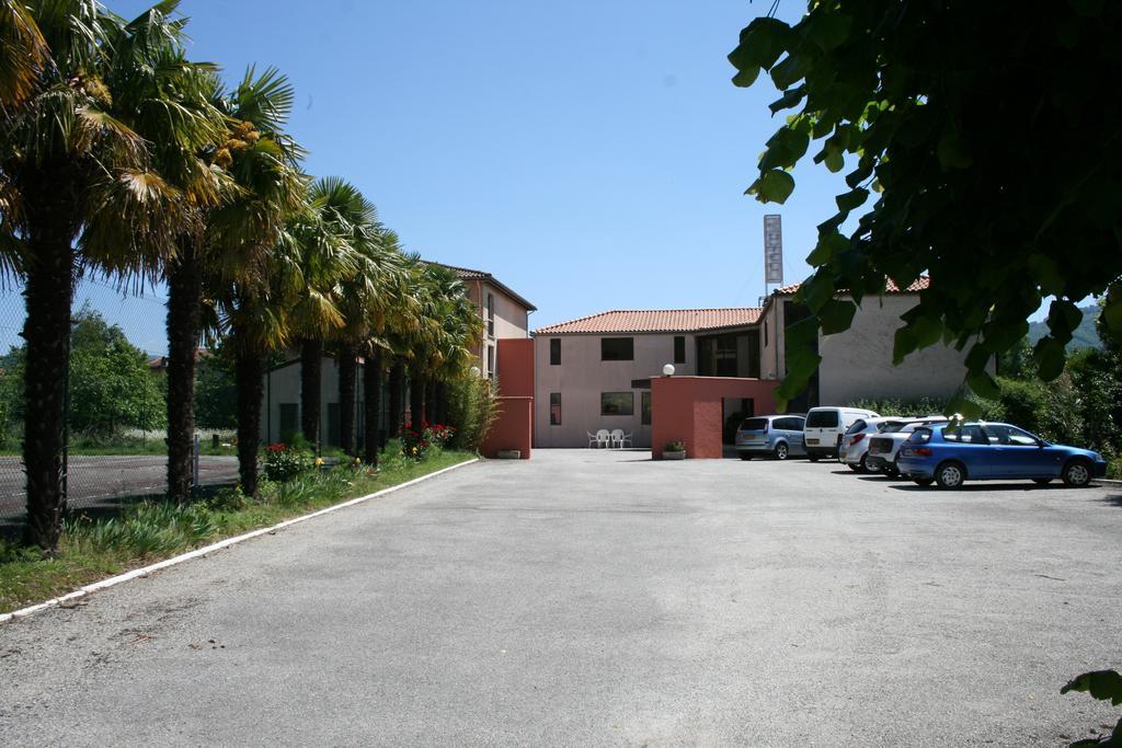 Hotel Pyrene Foix Exteriér fotografie